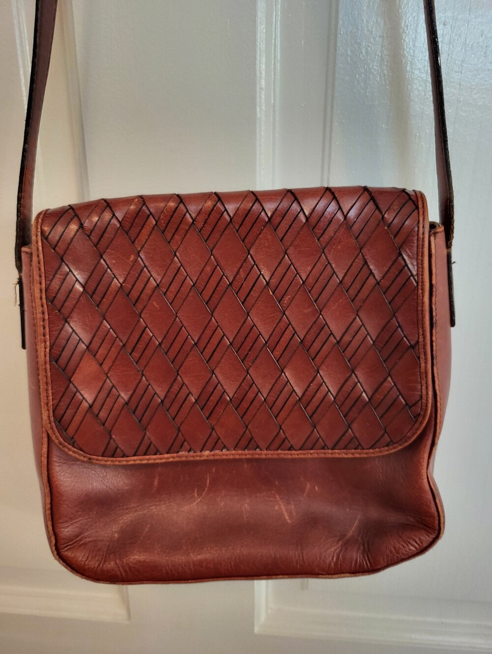 Vintage Leather Crossbody Bag